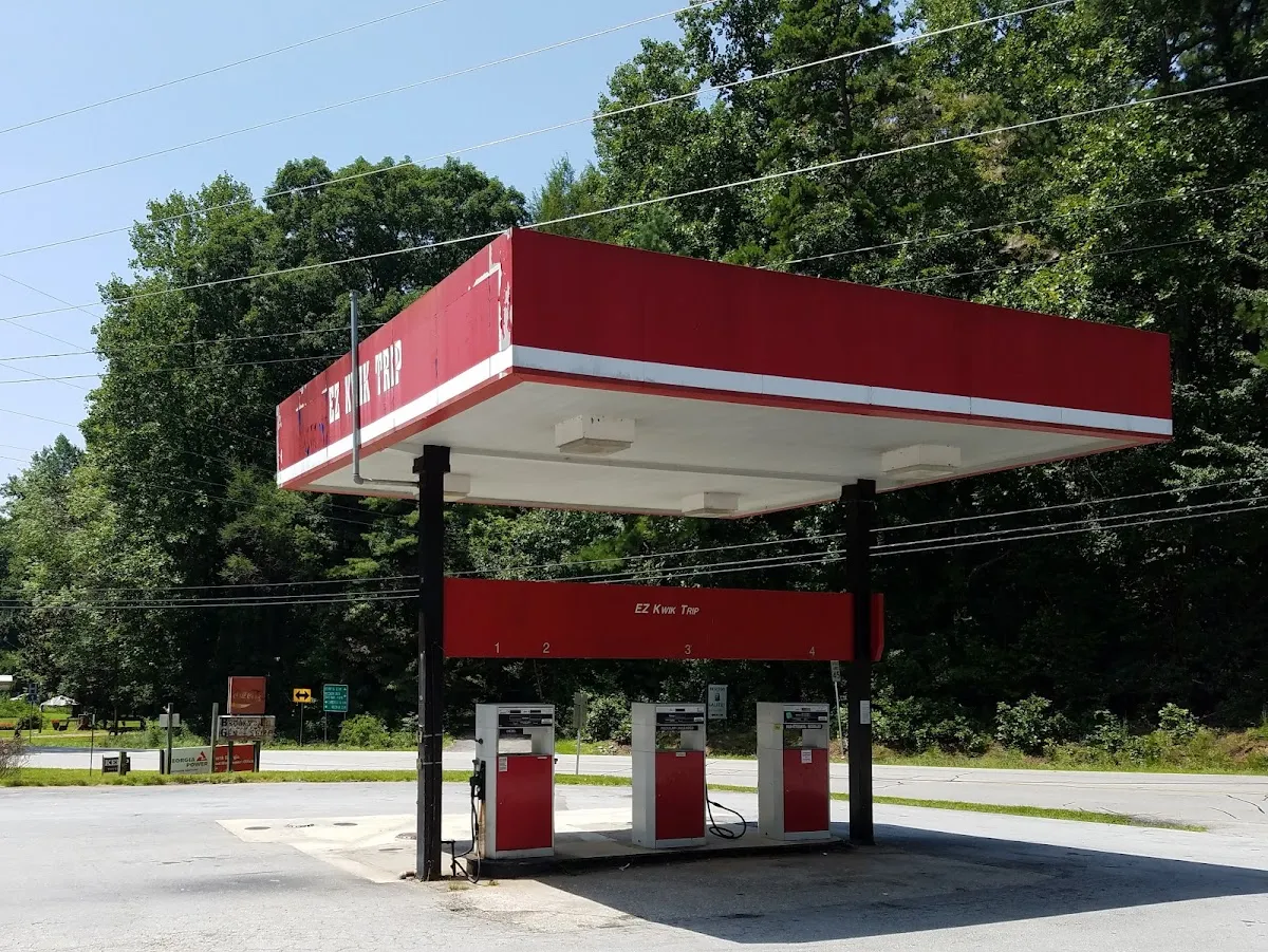 Brooks Lil General Store