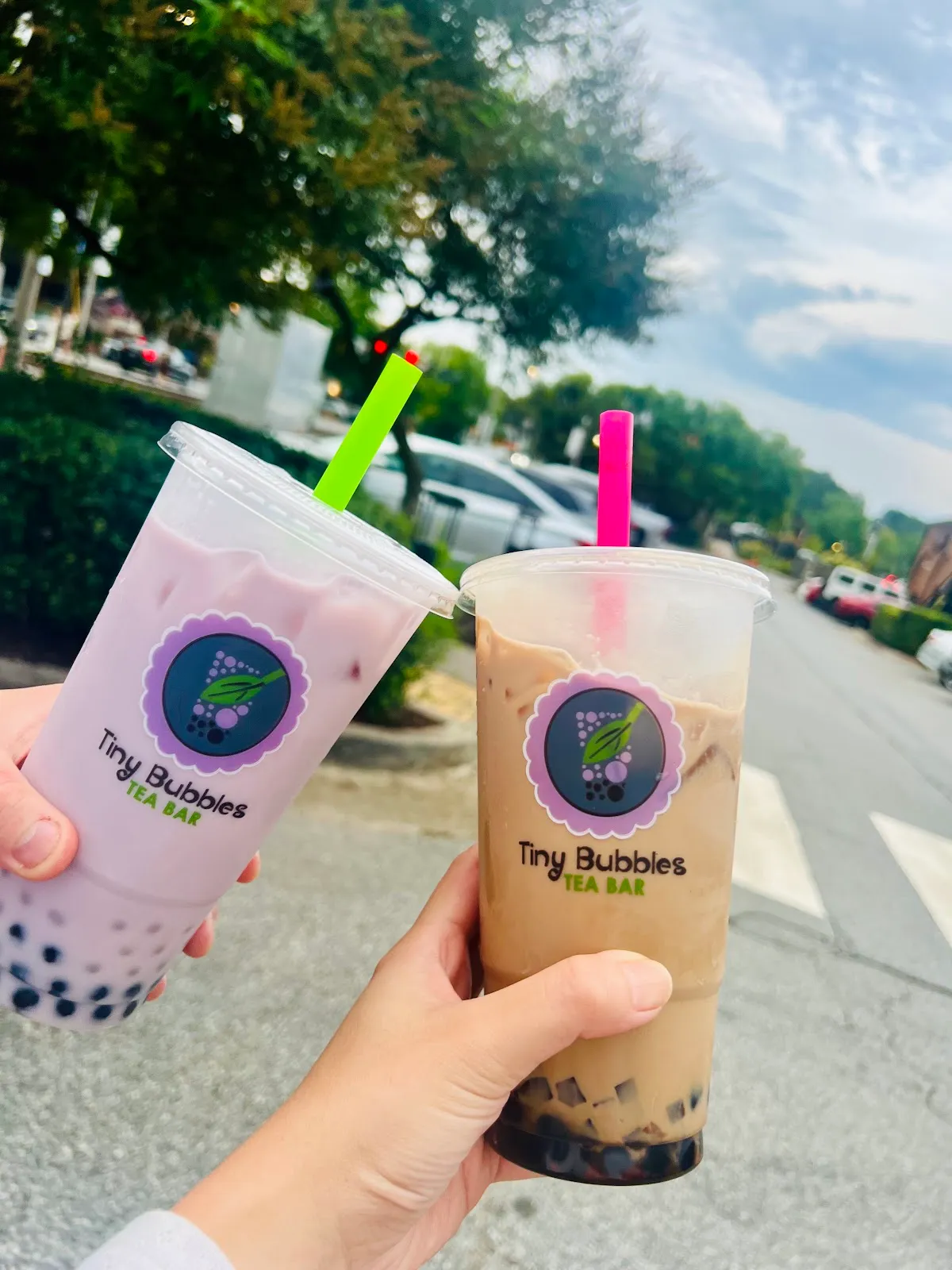 Tiny Bubbles Tea Bar