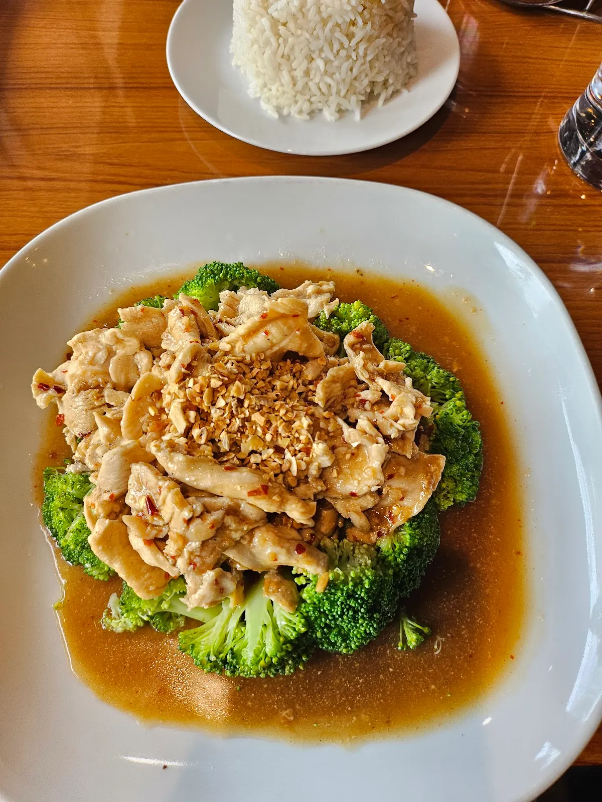 Dee Thai