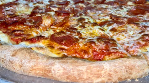 Tulio's Pizzeria & Restaurant