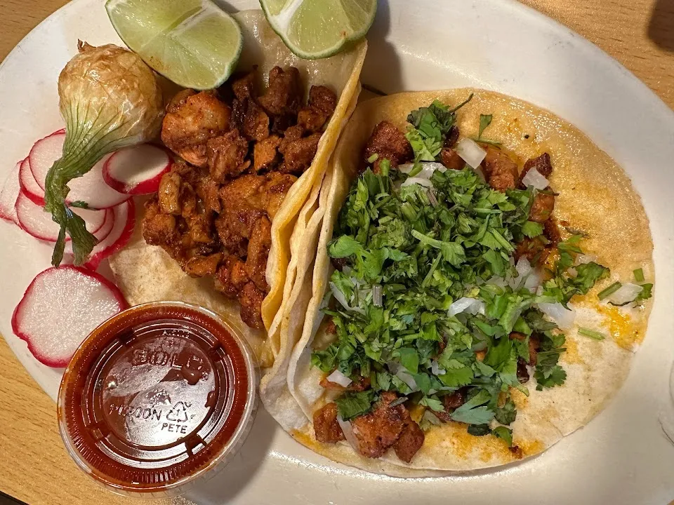 La Morenita Market- Mexican Restaurant