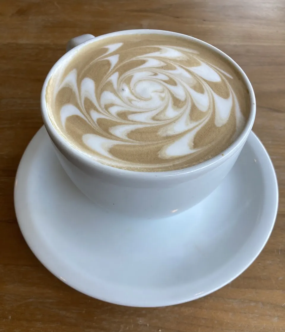2 Alices Coffee Lounge