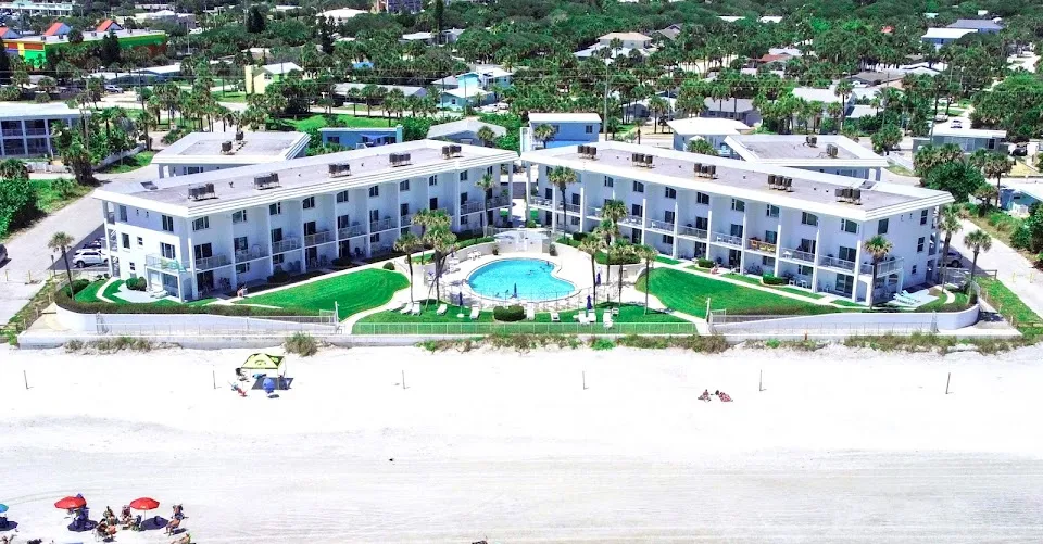 Holiday Cove South