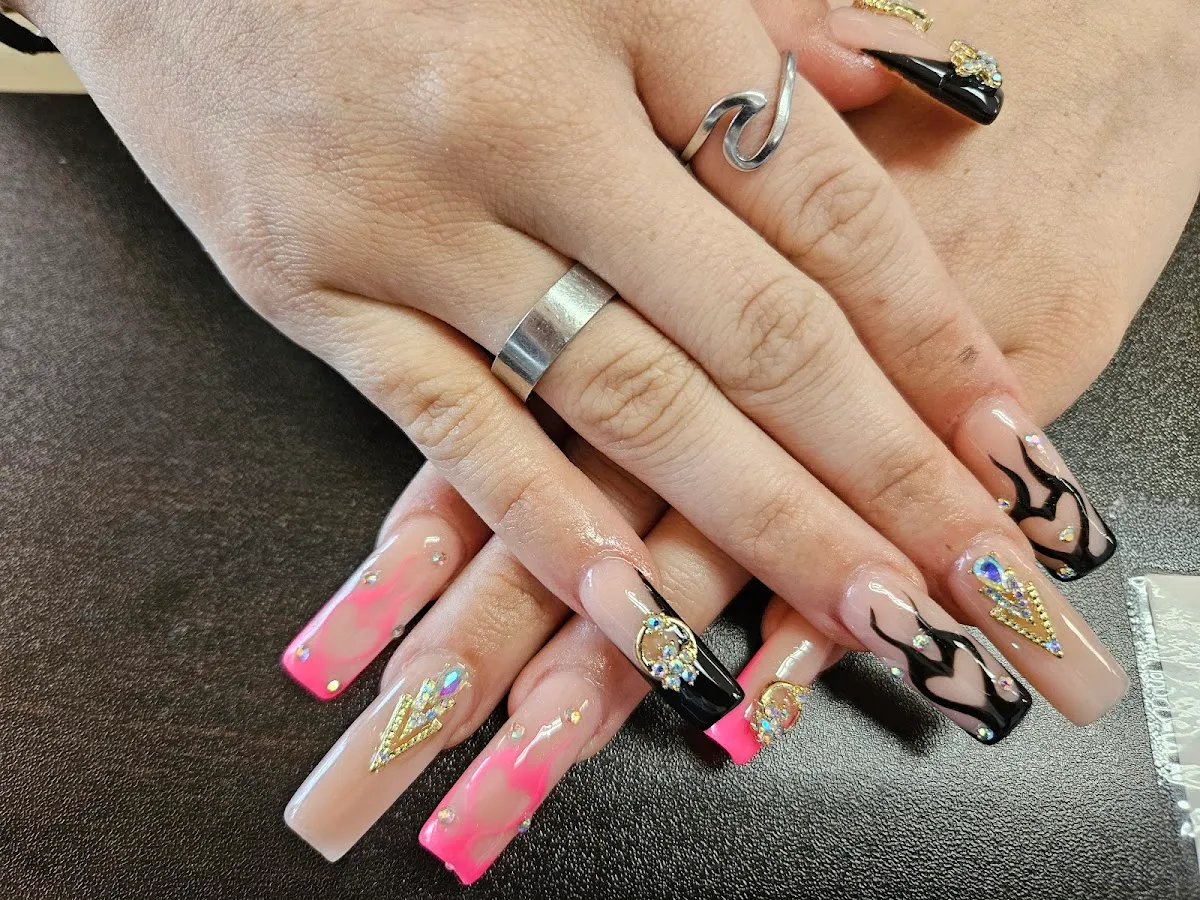 Botanique Nails and Spa