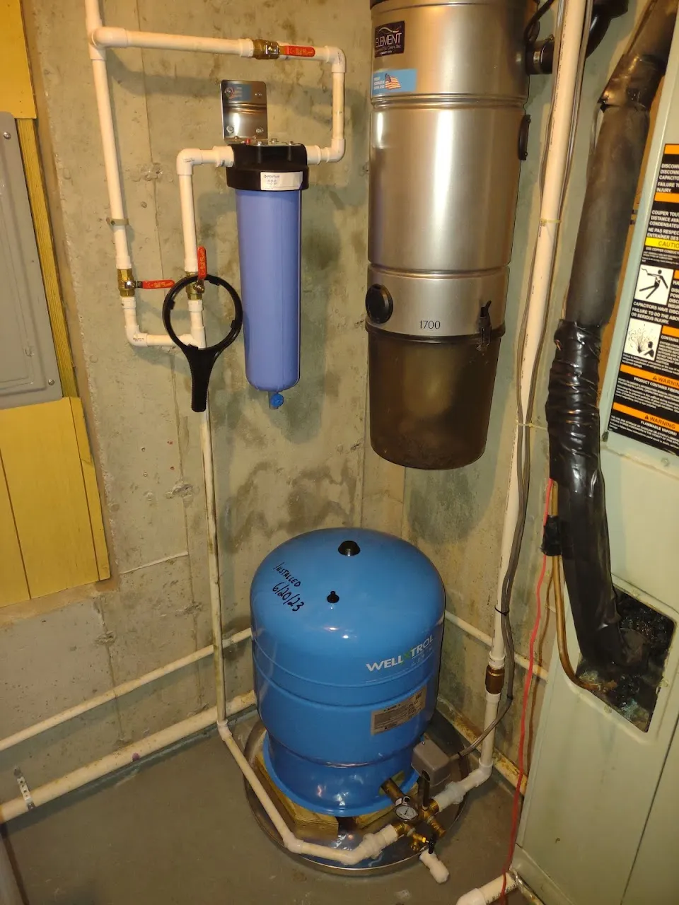 Tom's Plumbing Service llc
