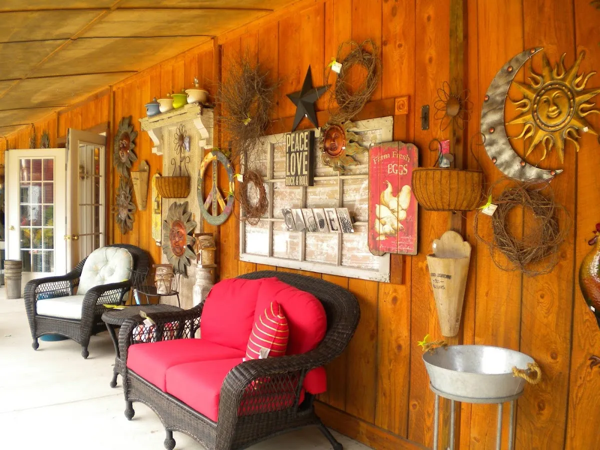 Kathan Gardens and Gifts & Henry's Café