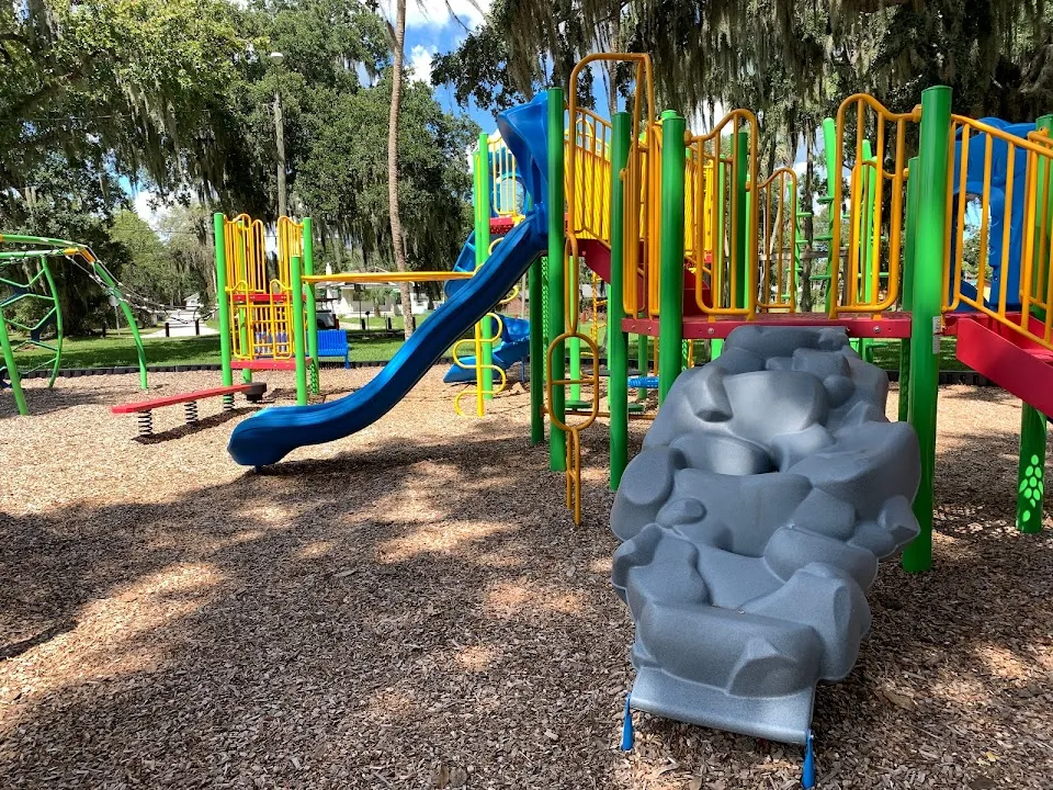Pettis Park