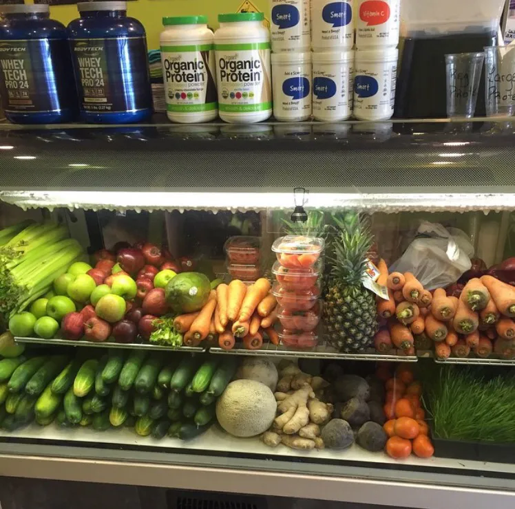 Blend Smoothie Bar