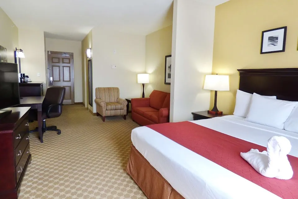Country Inn & Suites by Radisson, Port Orange-Daytona, FL