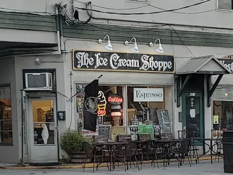 The Ice Cream Shoppe & Bubble tea
