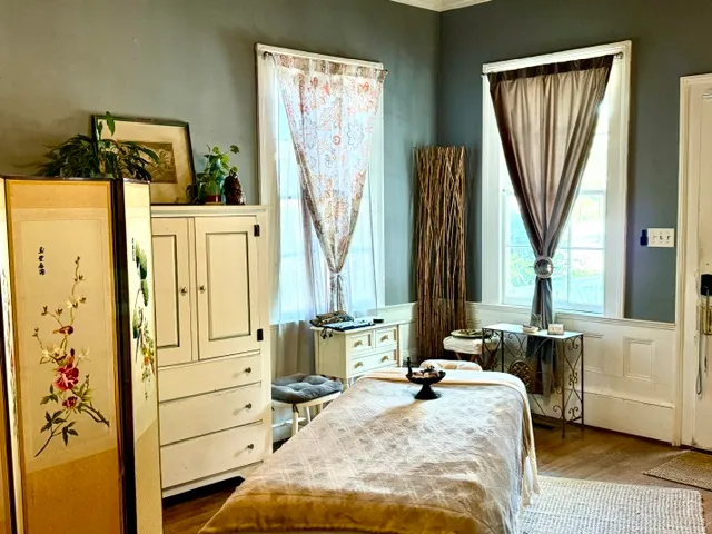 Healing Hara Massage & Wellness
