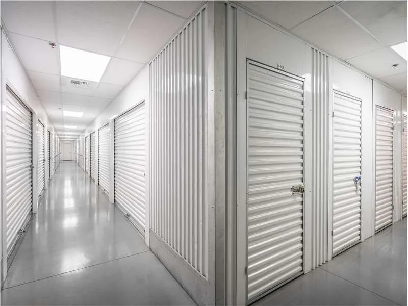 Extra Space Storage