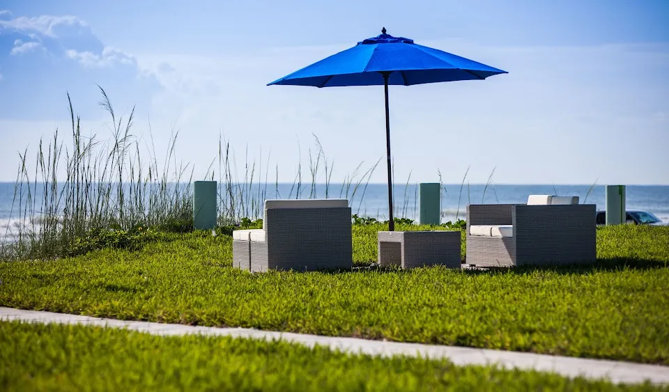 The Salty Mermaid Oceanfront Hotel