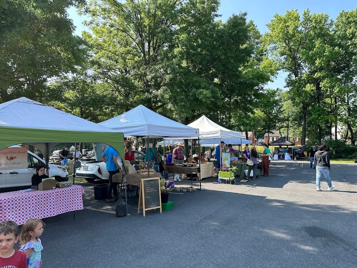 Hollywood Farmers Market- College Park, MD