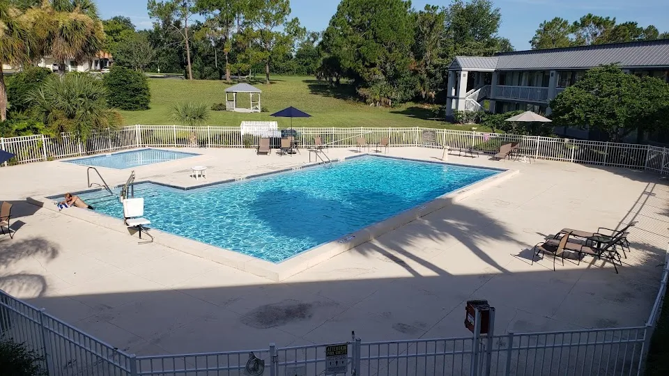 Quality Inn & Suites Brooksville I-75