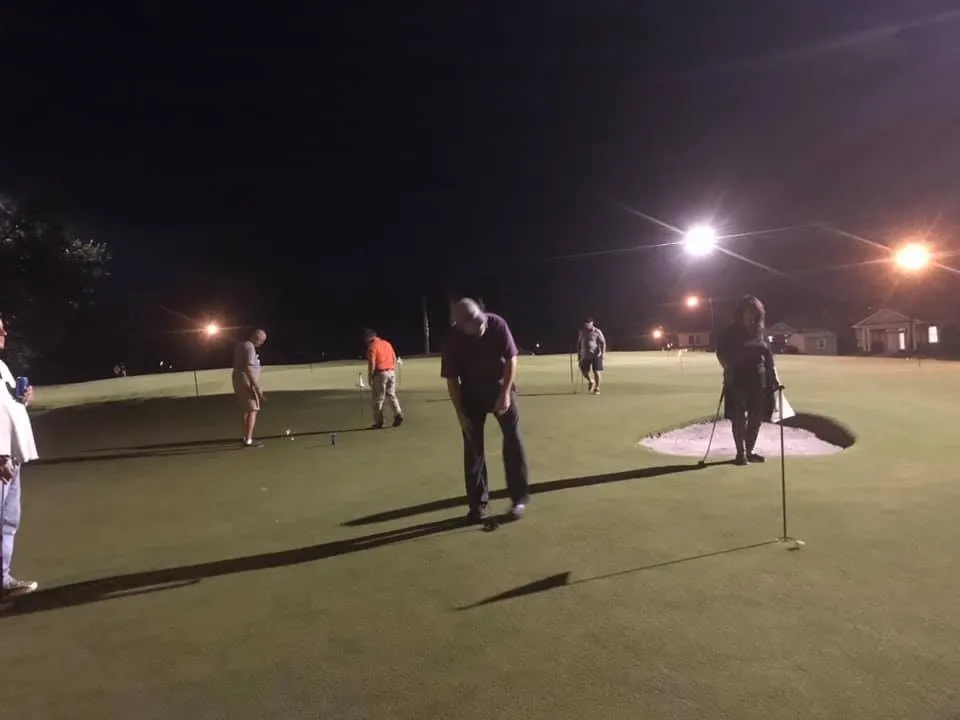 Palmetto Traverse Putting Green