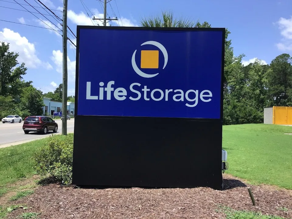 Extra Space Storage
