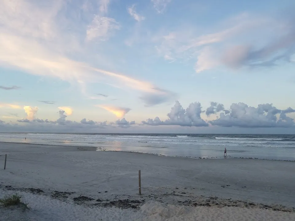 Esther Street Beachfront Park