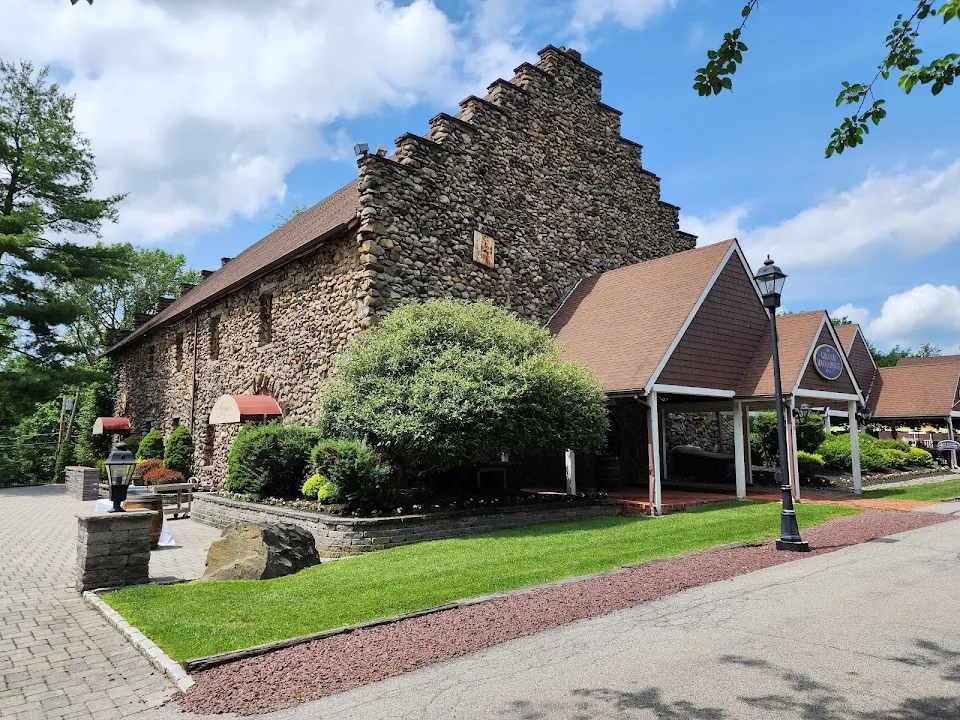 Brotherhood, America's Oldest Winery