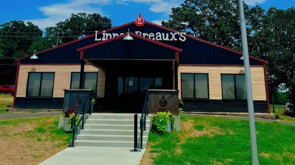 Linney Breaux's Cajun Eatery