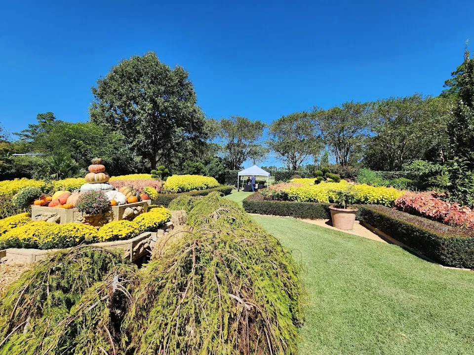 Moore Farms Botanical Garden