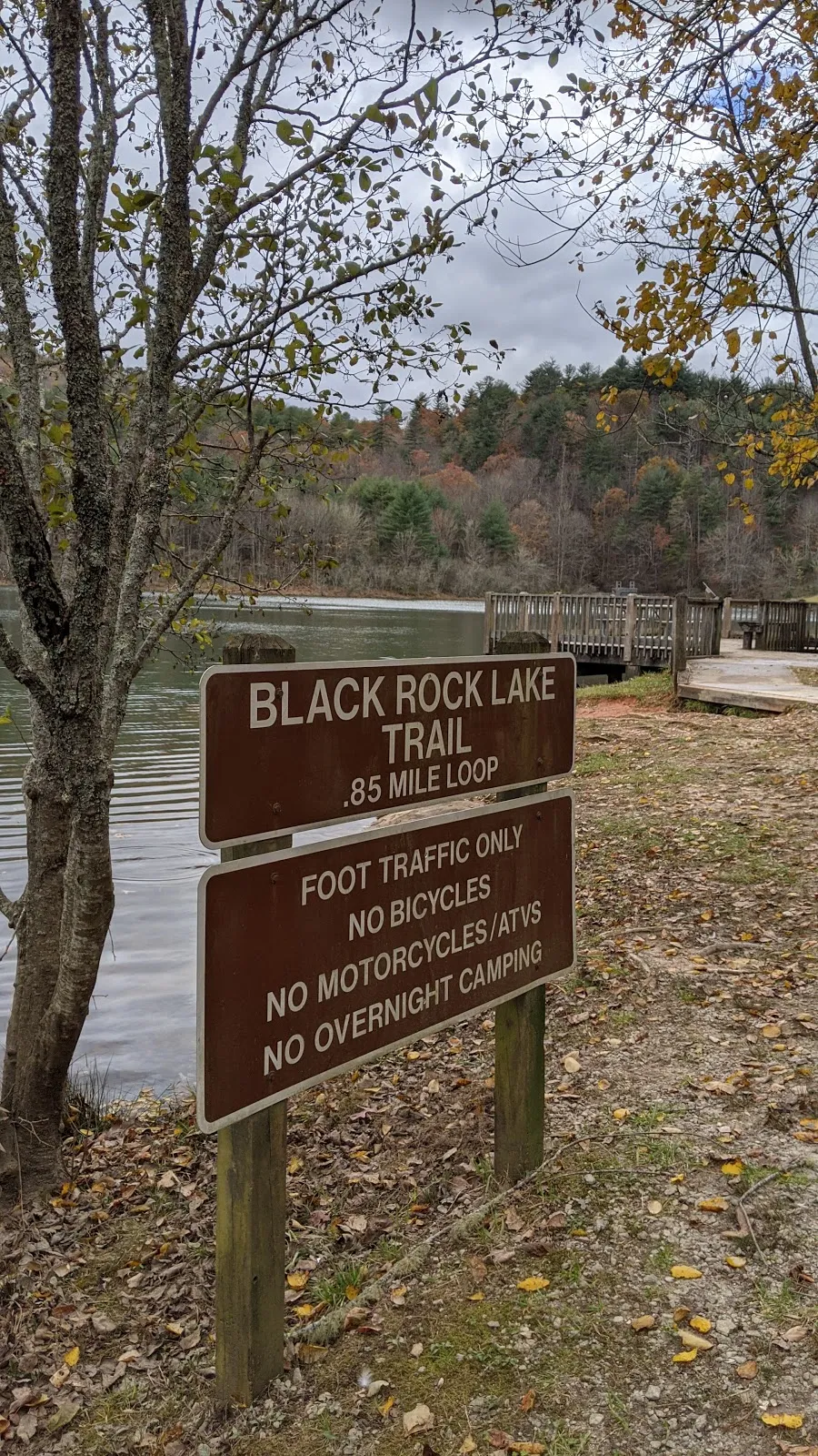 Black Rock Lake Trail