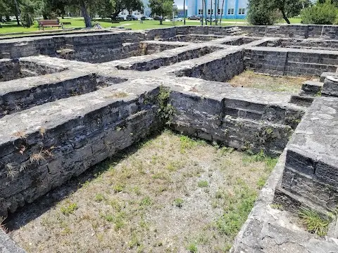 Old Fort Park
