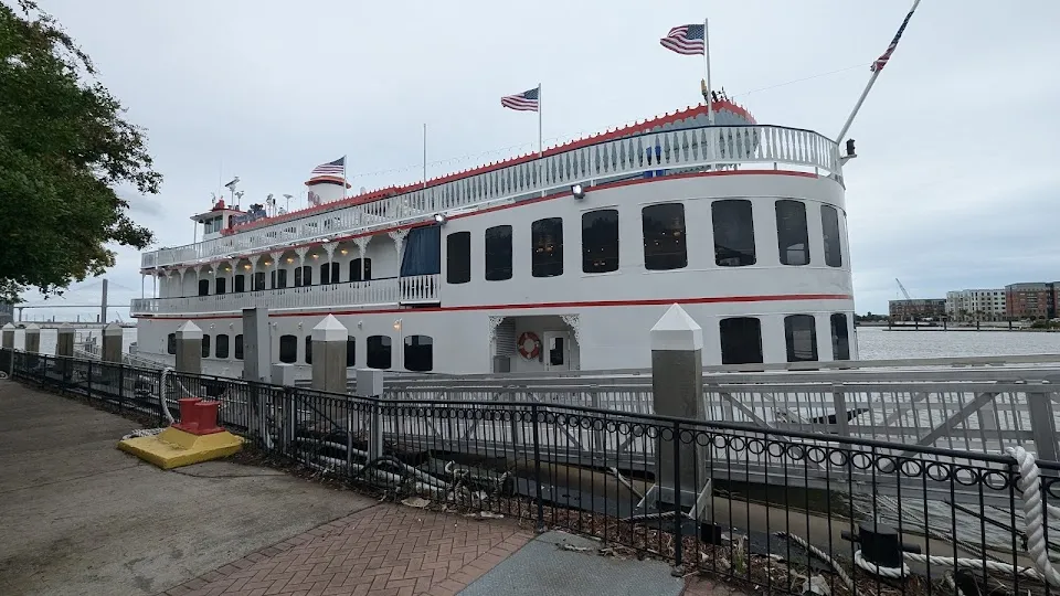 The Spanish Moss Inn