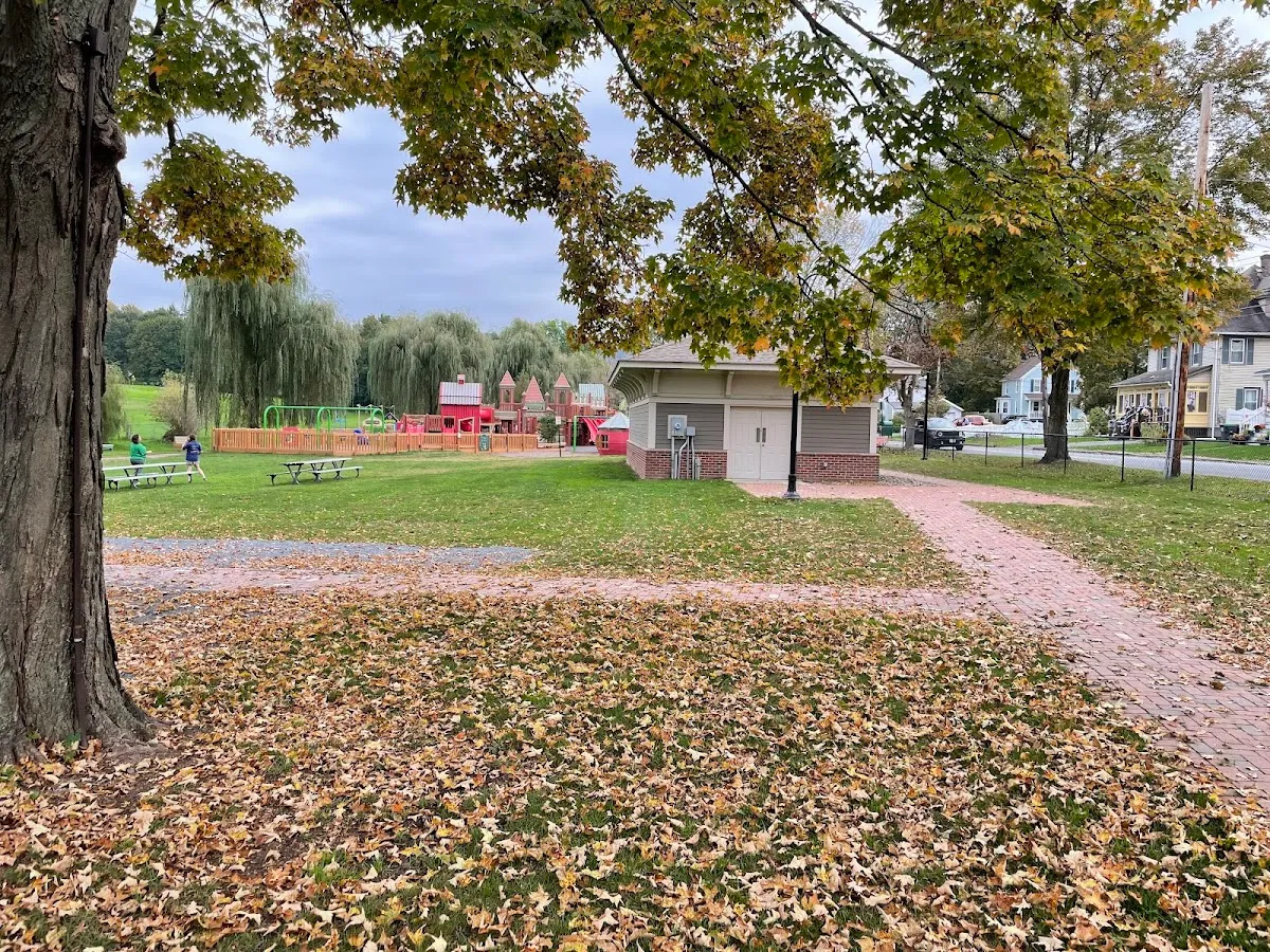 Warwick Playground Dreams