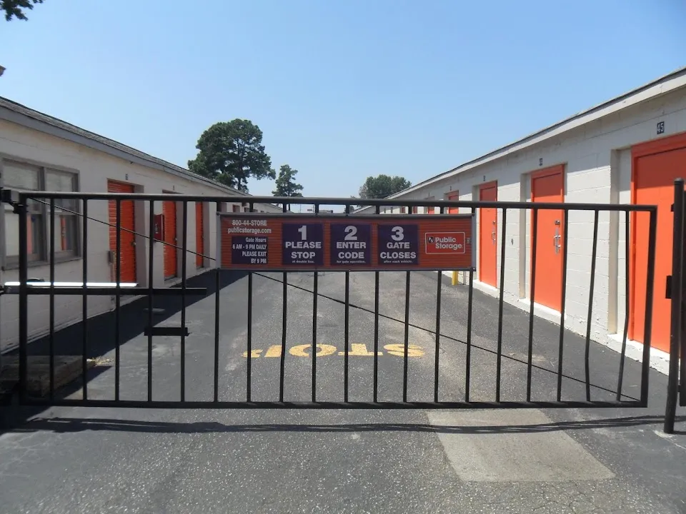Public Storage