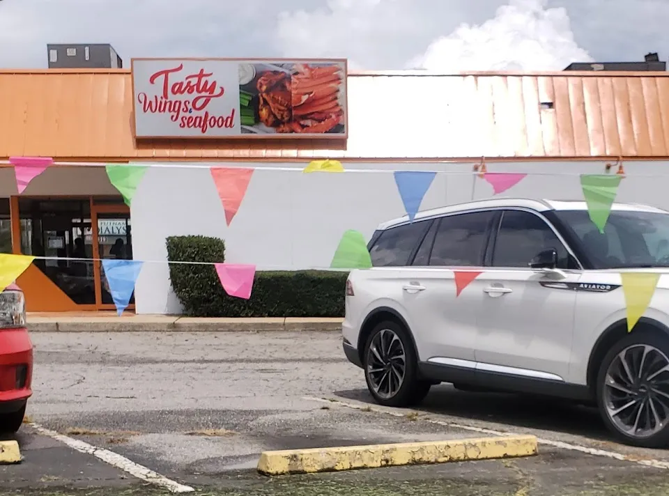 TASTY WINGS & SEAFOOD