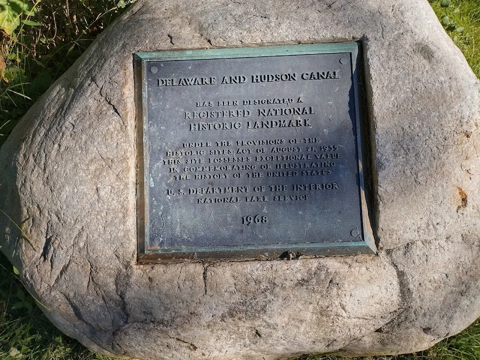 D & H Canal Park