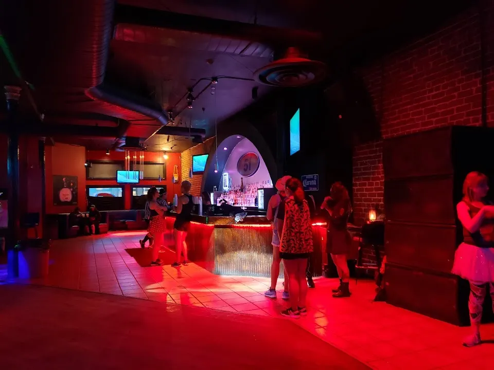 Club 51 Degrees