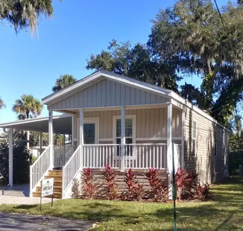 Elmwood 55+ Manufactured Home Community