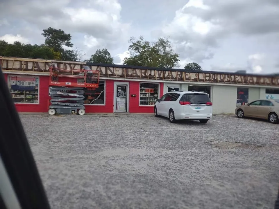 This N That Thrift Store