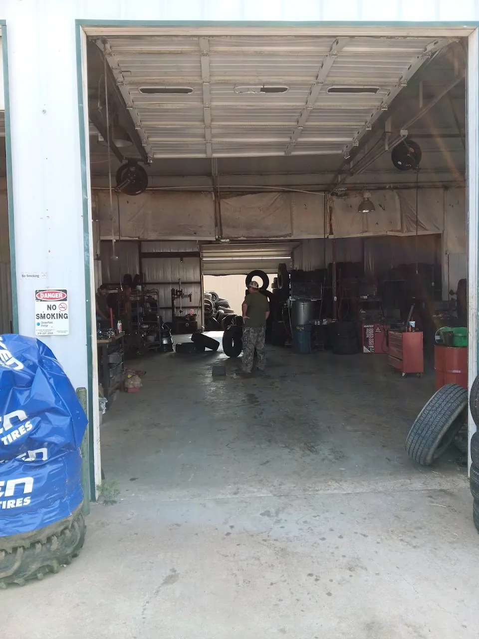 Grease monkey tires