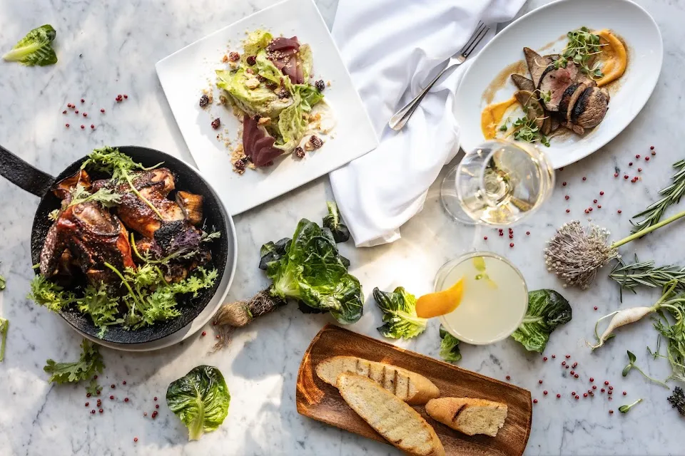 Local 11ten Food | Wine