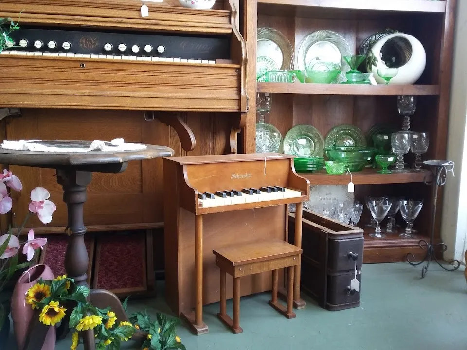 McAlester Antique Mall