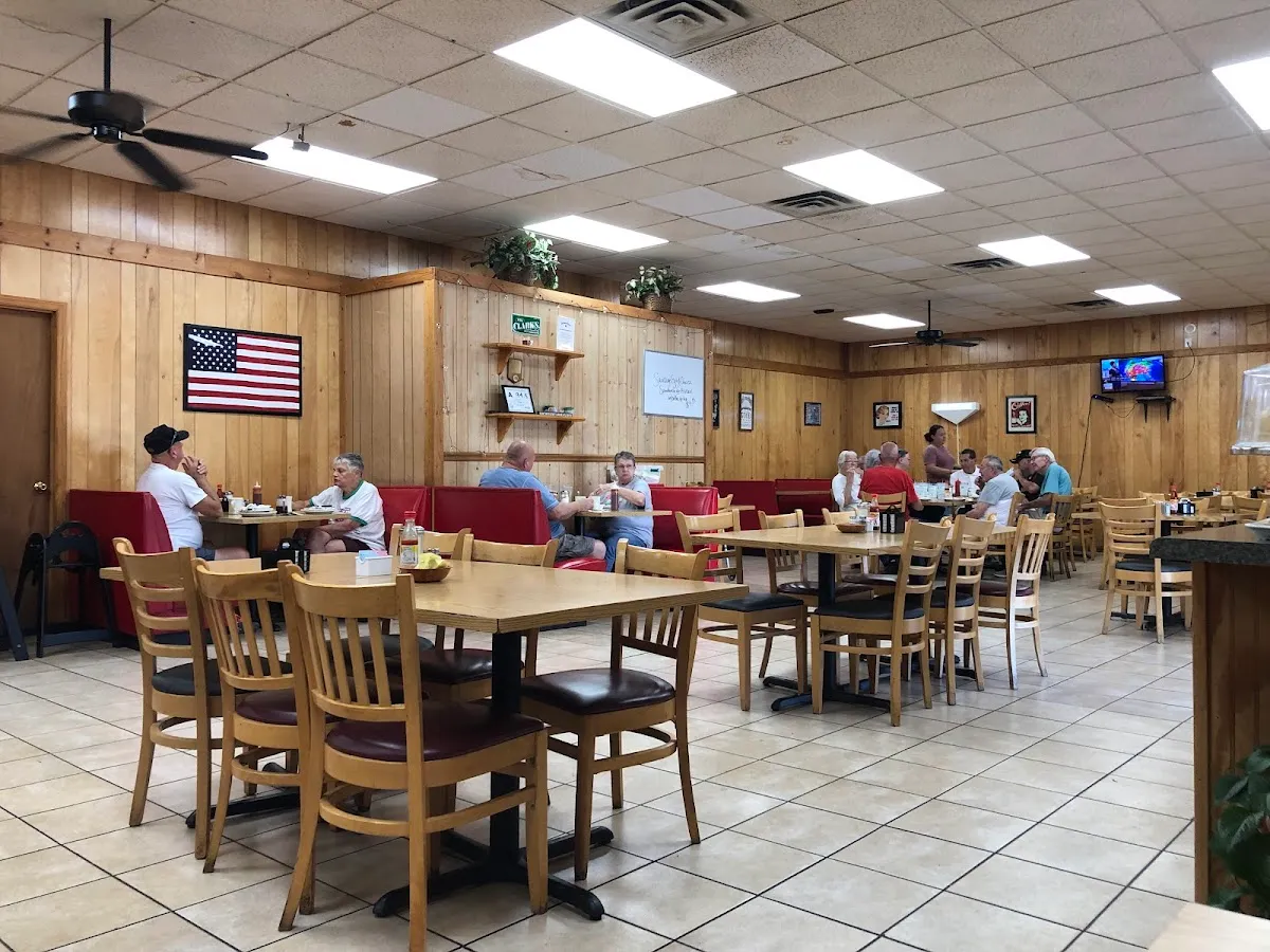P B Clark's Family Restaurant
