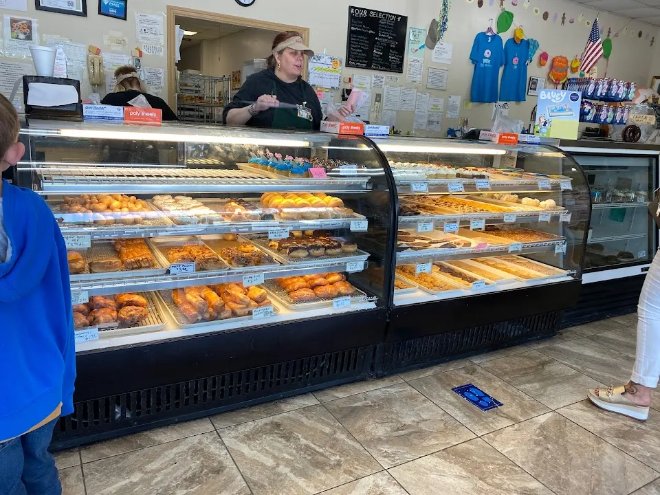 Baker's Pride Bakery