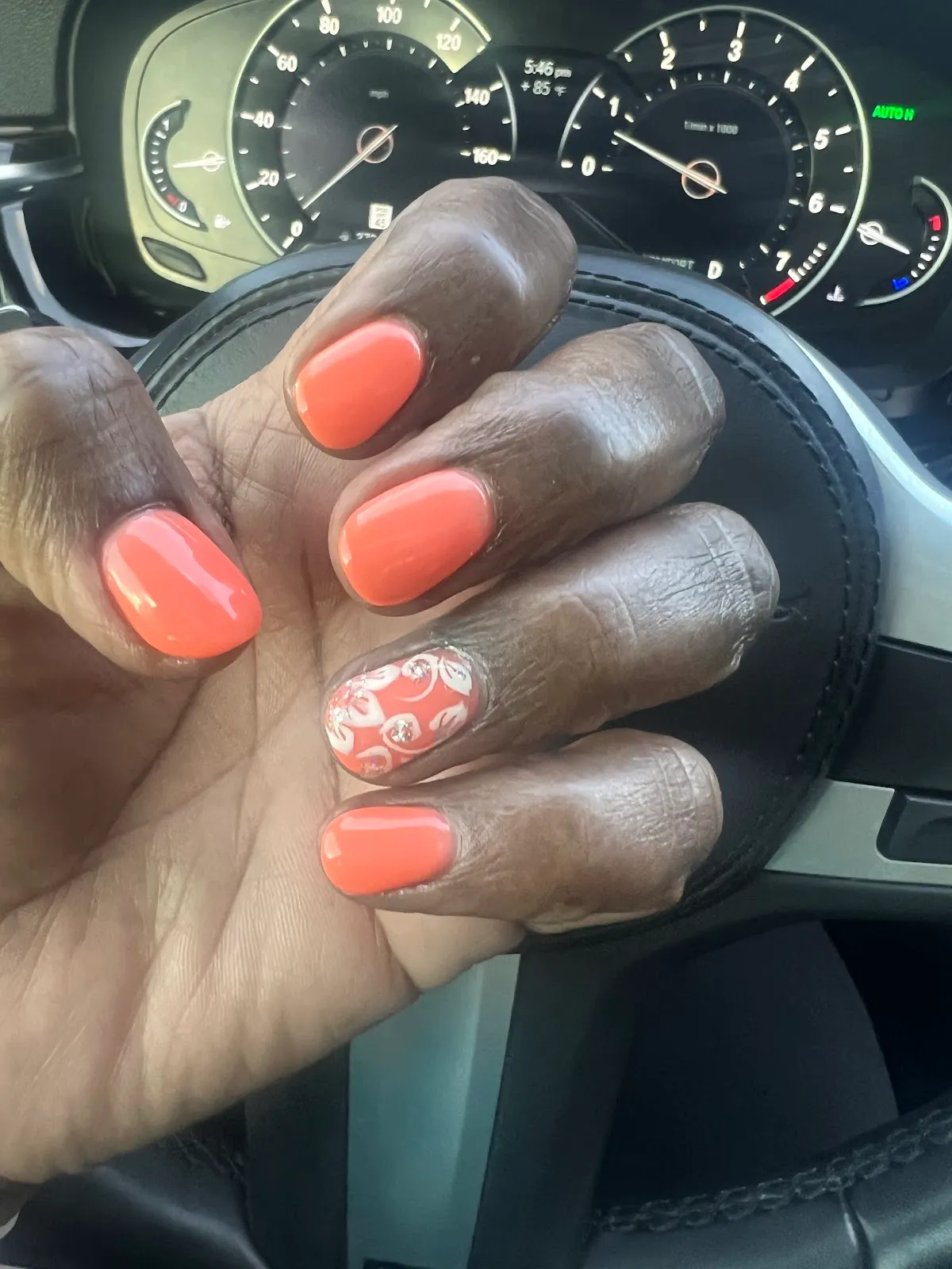 D K Nail & Spa