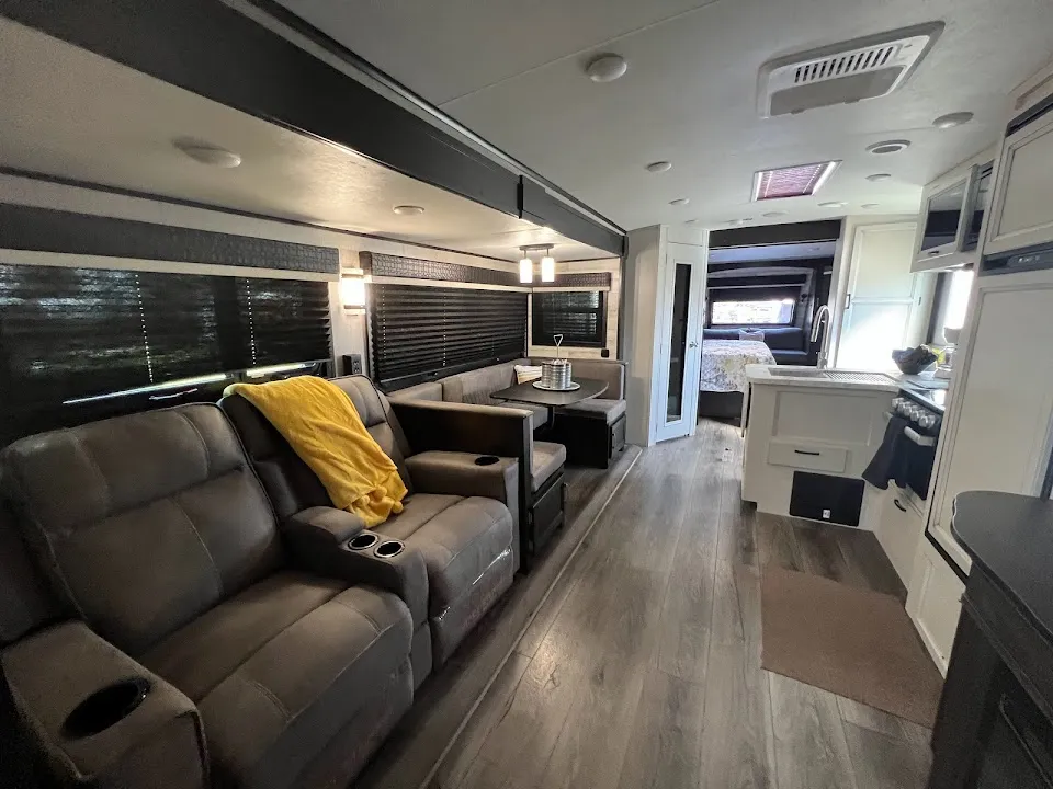 Windy Sky RV Rentals, LLC
