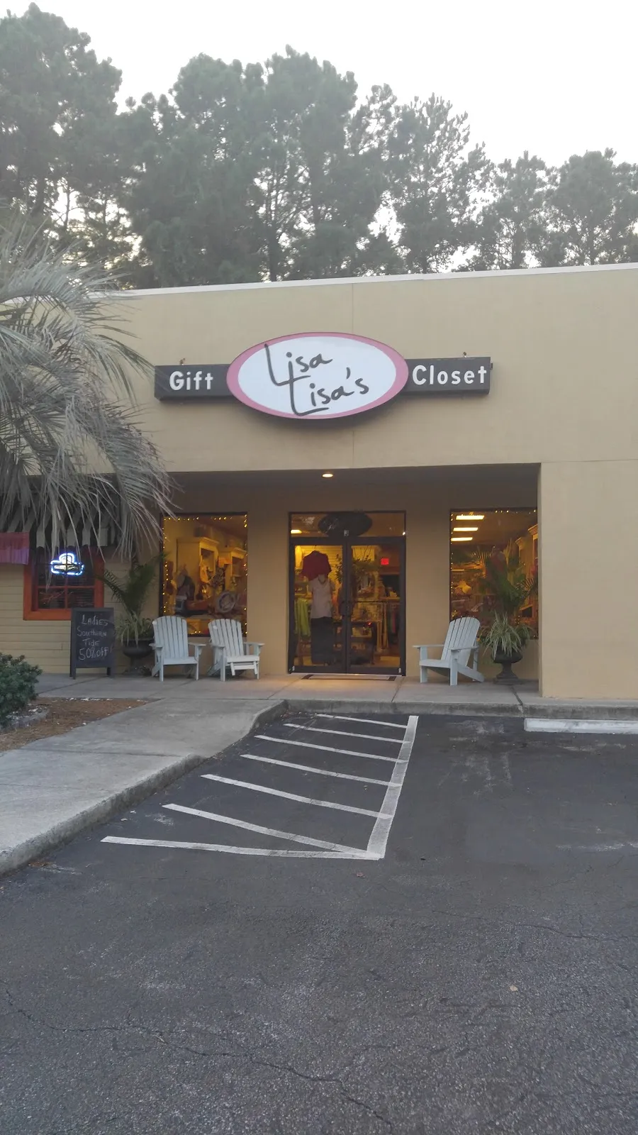Lisa Lisa's Gift Closet