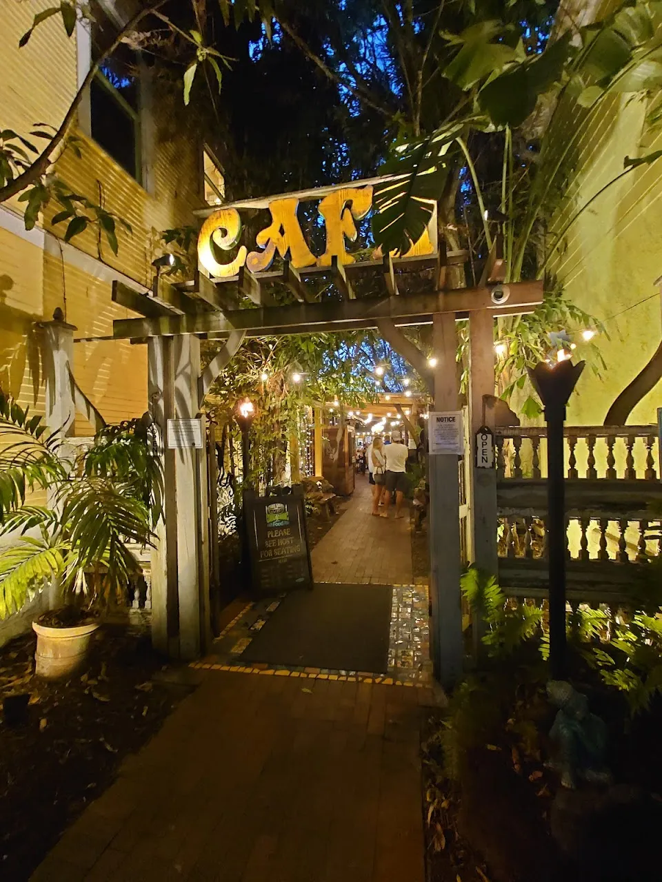 Third Wave Cafe & Wine Bar