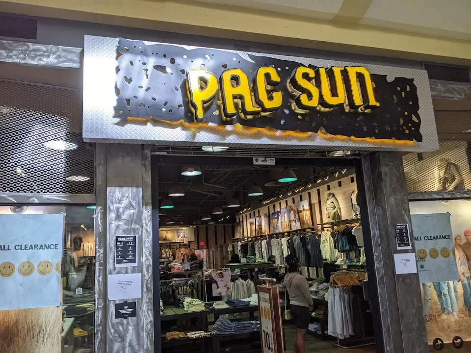 PacSun