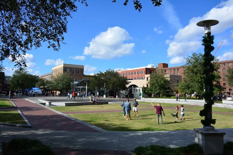 Ellis Square