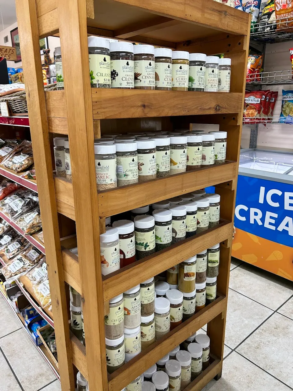 Plainfield Country Store