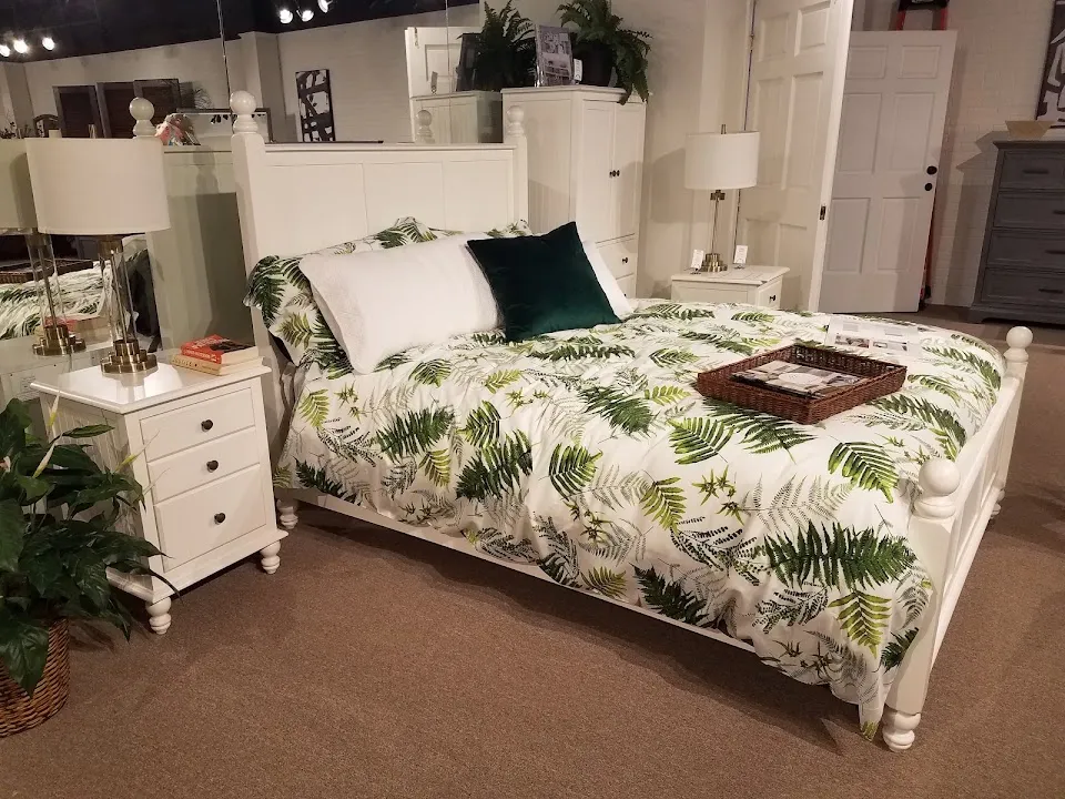 Dogwoods Home & Gifts