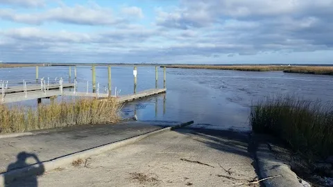 Bushy Park Boat Landing