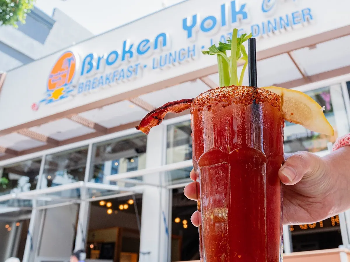 Single Place Template Broken Yolk Cafe